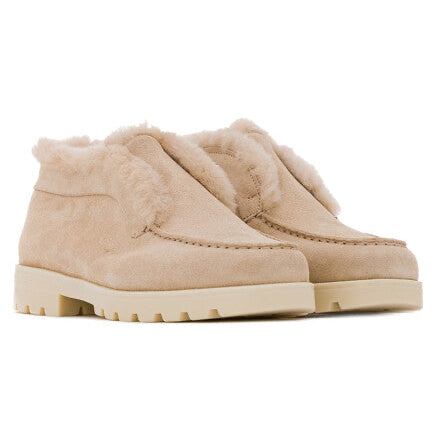 https://www.ausoni.swiss/products/suede-desert-boots-beige
